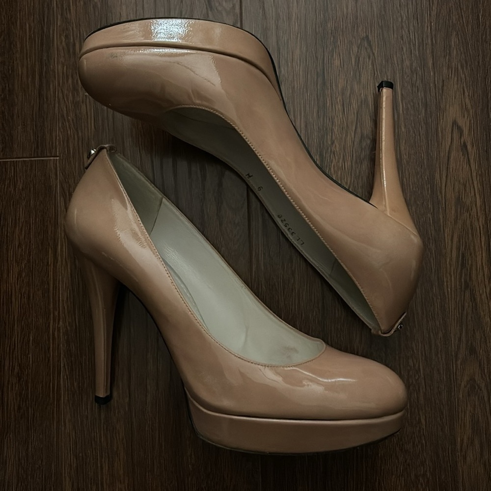 COPY - Stuart Weitzman beige tan nude patent platform pumps